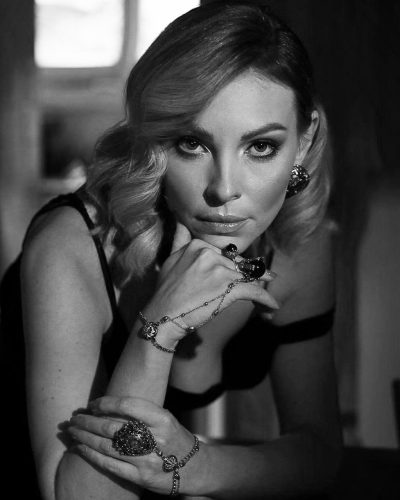 MARINAG-WOMAN-MODEL-FREELANCEMODELAGENCY-1-BN