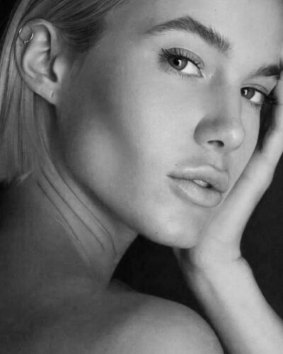 GIULIAZ-WOMAN-MODEL-FREELANCEMODELAGENCY-1-BN